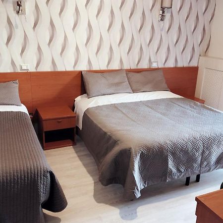 Hotel Frejus Collegno Esterno foto