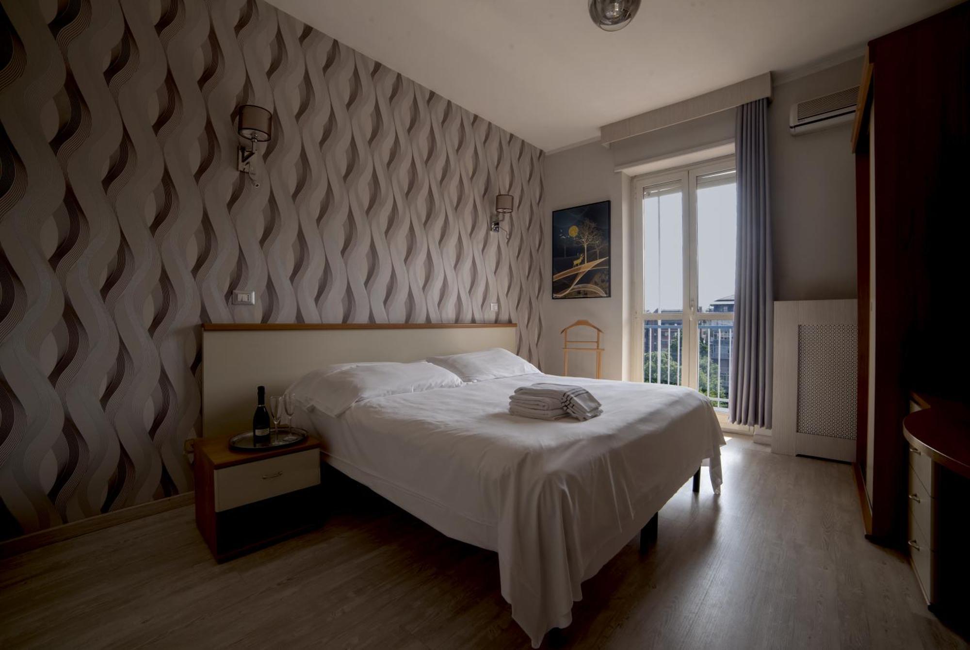 Hotel Frejus Collegno Esterno foto