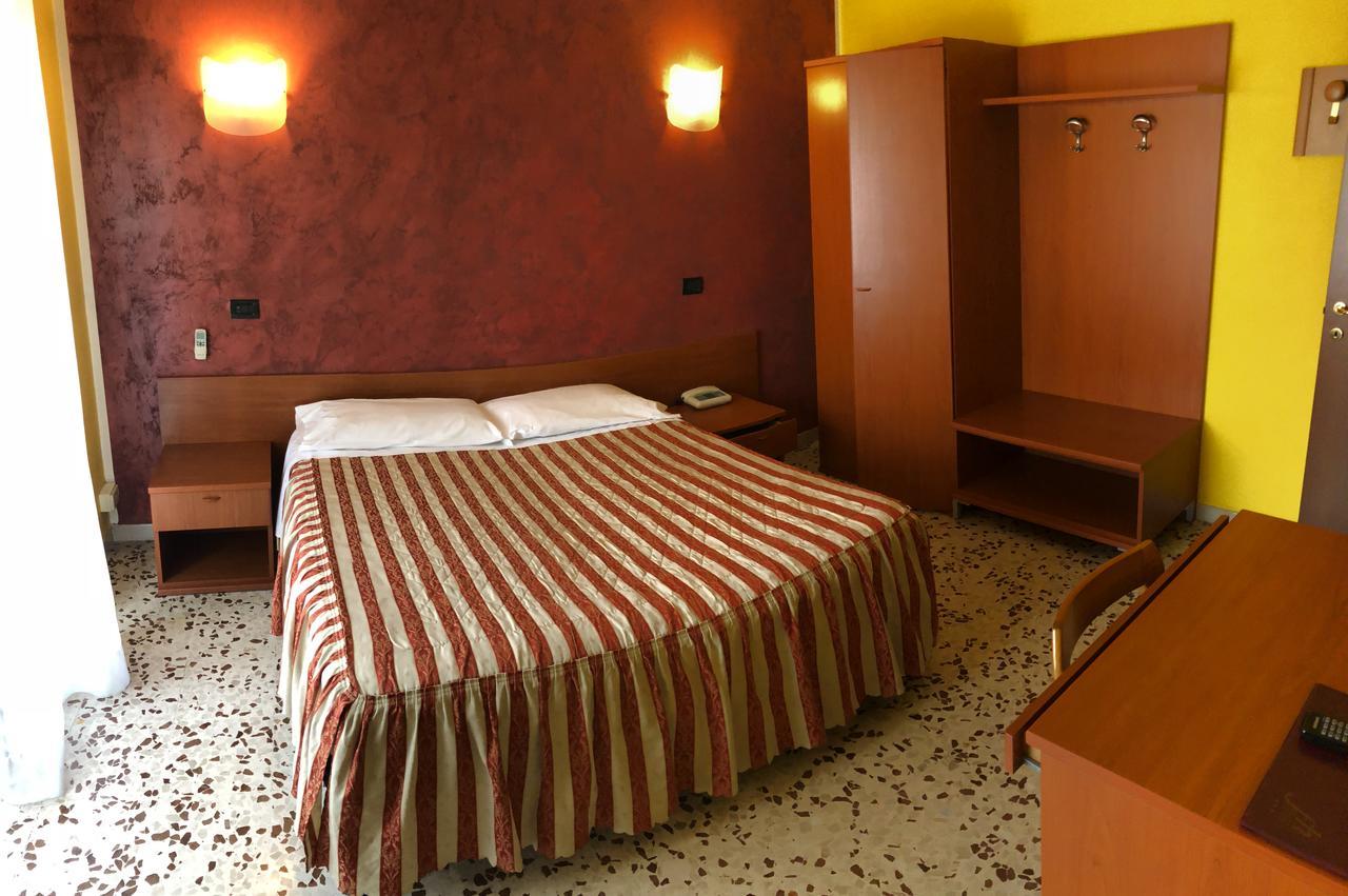 Hotel Frejus Collegno Esterno foto