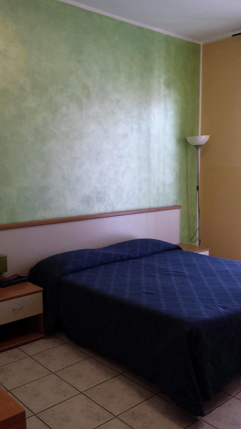 Hotel Frejus Collegno Esterno foto