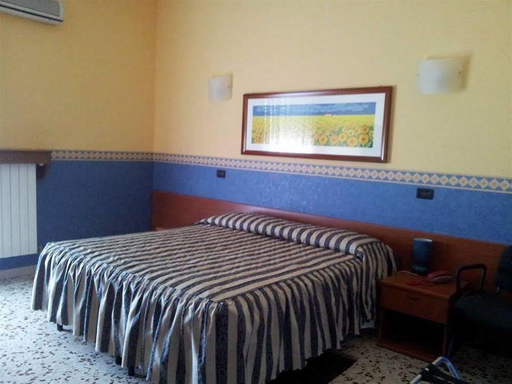 Hotel Frejus Collegno Esterno foto